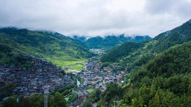 天报价多少这篇省钱攻略一定要看麻将胡了和闺蜜去贵州报团旅游5(图3) 天报价多少这篇省钱攻略一定要看麻将胡了和闺蜜去贵州报团旅游5(图3)